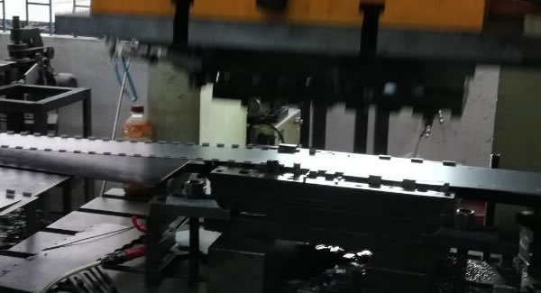 客戶滿意，長合頁，屏風合頁，重型合頁等東莞合頁，東莞鉸鏈訂單增多