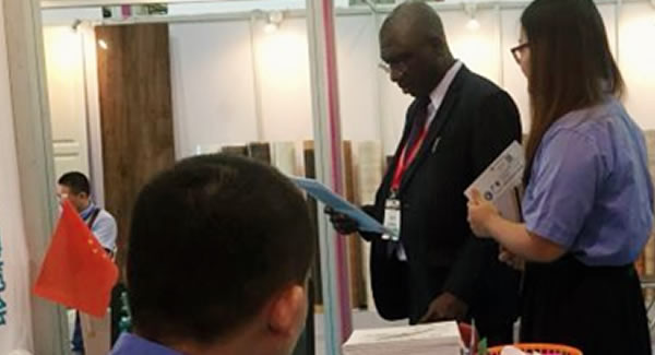 精心設(shè)計(jì),精良制作,優(yōu)良品質(zhì),優(yōu)質(zhì)服務(wù),廣有五金合頁(yè)深受廣大消費(fèi)者喜愛(ài)