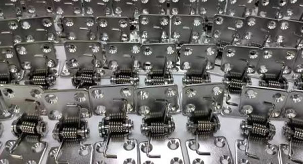 信賴廣有五金彈簧合頁，讓門的開合變得更輕松|廣有五金&彈簧合頁