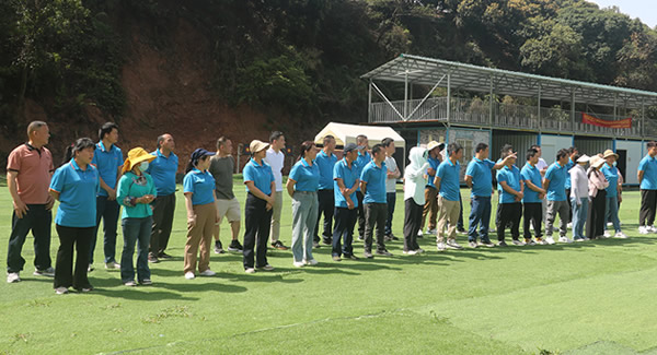 以心為塔，聚力成峰——記劉總在團(tuán)建中彰顯的領(lǐng)袖之光|廣有五金&東莞合頁?