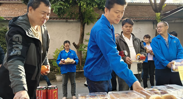 一份緊急訂單，藏著最動人的互相成就 |廣有五金&東莞合頁?